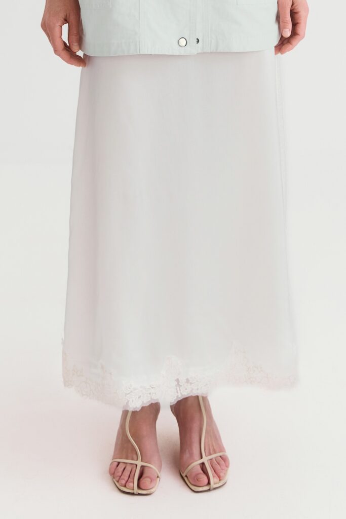 Moya15464