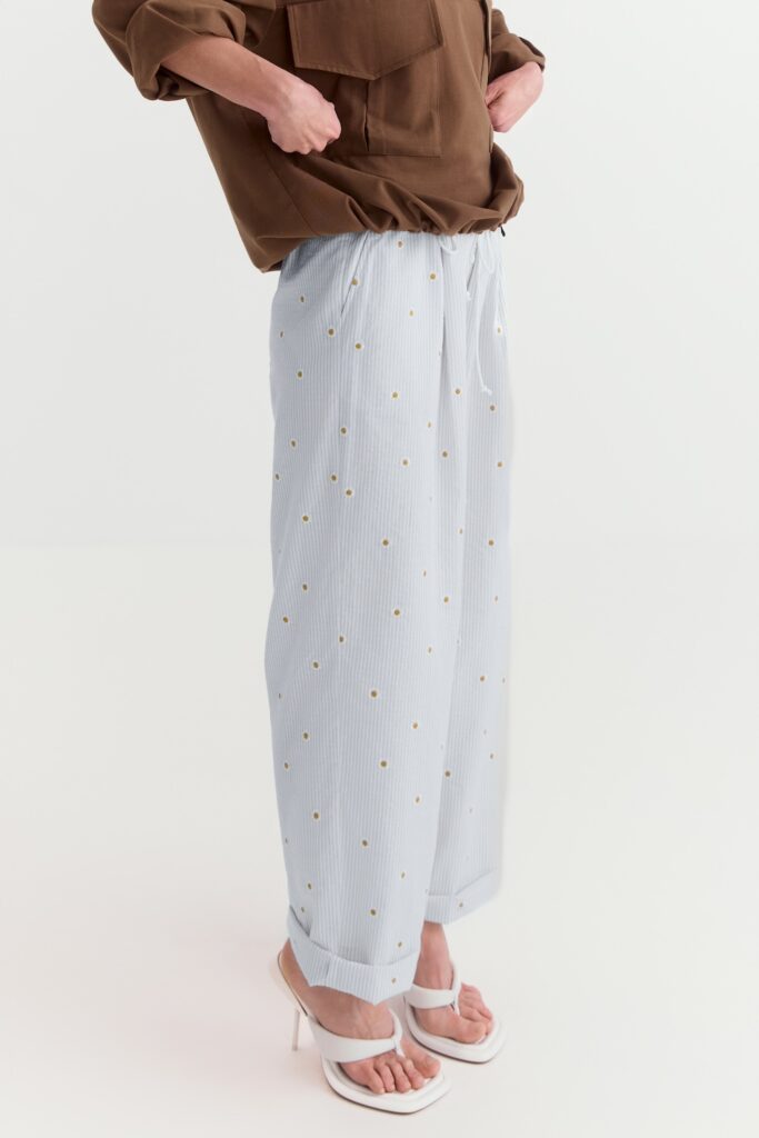 Moya15569